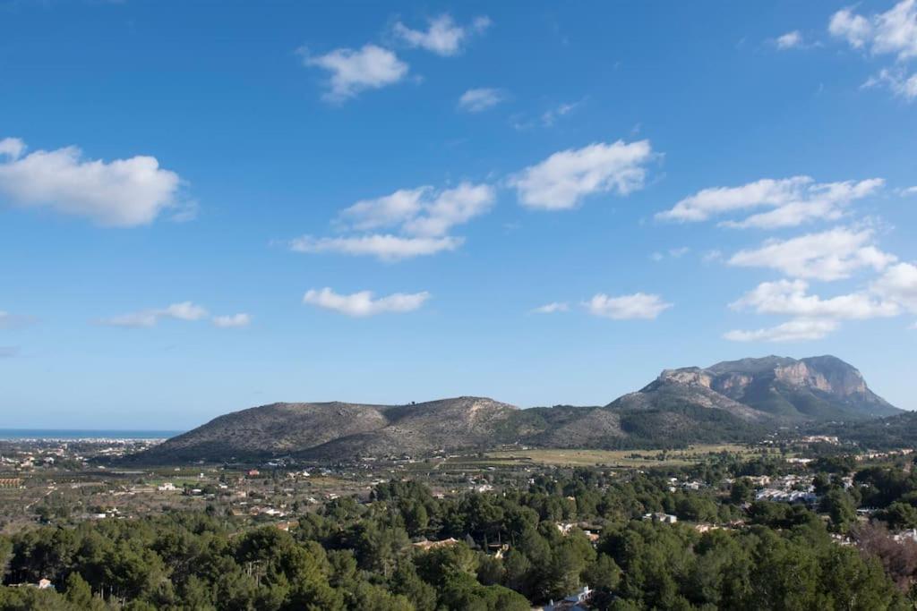 Casa Junto Golf La Sella Y Centro Budista Sakya Muntanya la Sella Экстерьер фото