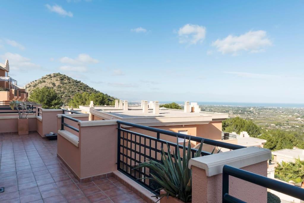 Casa Junto Golf La Sella Y Centro Budista Sakya Muntanya la Sella Экстерьер фото