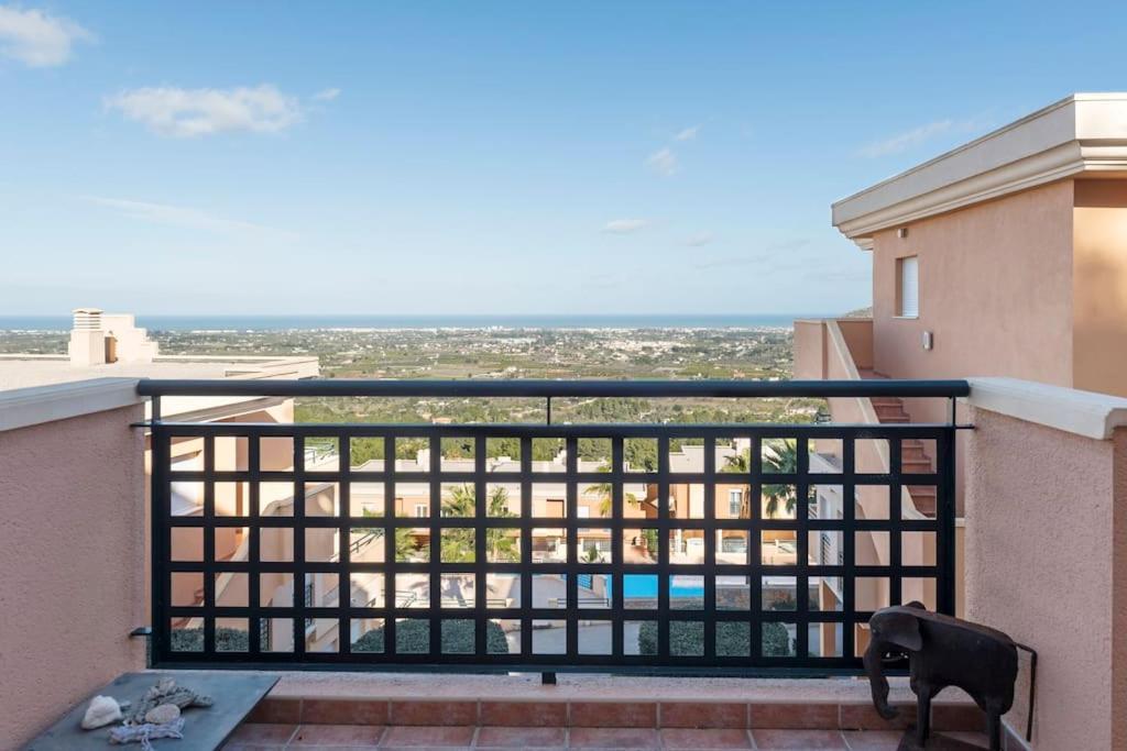 Casa Junto Golf La Sella Y Centro Budista Sakya Muntanya la Sella Экстерьер фото