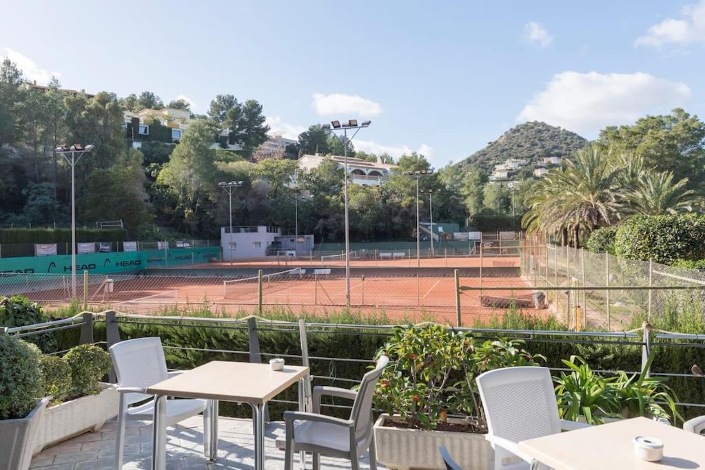 Casa Junto Golf La Sella Y Centro Budista Sakya Muntanya la Sella Экстерьер фото